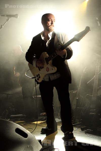 MICHAEL J SHEEHY AND THE HIRED MOURNERS - 2009-10-11 - PARIS - La Maroquinerie - Michael J. Sheehy